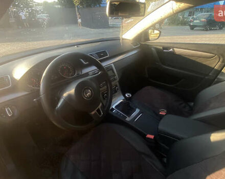 Черный Фольксваген Пассат, объемом двигателя 1.6 л и пробегом 290 тыс. км за 8600 $, фото 4 на Automoto.ua