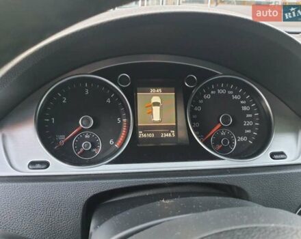 Чорний Фольксваген Пассат, об'ємом двигуна 2 л та пробігом 256 тис. км за 11000 $, фото 7 на Automoto.ua