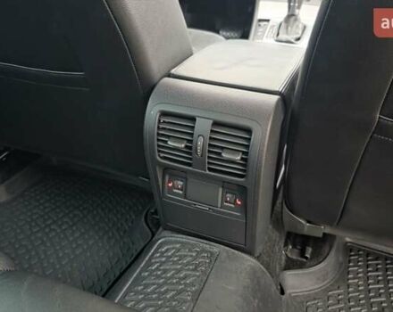 Чорний Фольксваген Пассат, об'ємом двигуна 2 л та пробігом 285 тис. км за 12800 $, фото 29 на Automoto.ua