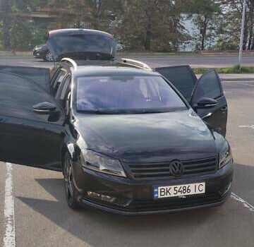 Черный Фольксваген Пассат, объемом двигателя 1.6 л и пробегом 297 тыс. км за 9800 $, фото 8 на Automoto.ua