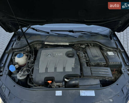 Черный Фольксваген Пассат, объемом двигателя 1.6 л и пробегом 350 тыс. км за 9350 $, фото 17 на Automoto.ua