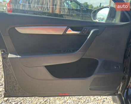 Черный Фольксваген Пассат, объемом двигателя 1.97 л и пробегом 130 тыс. км за 10000 $, фото 9 на Automoto.ua