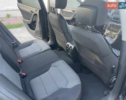 Черный Фольксваген Пассат, объемом двигателя 1.6 л и пробегом 304 тыс. км за 9500 $, фото 19 на Automoto.ua