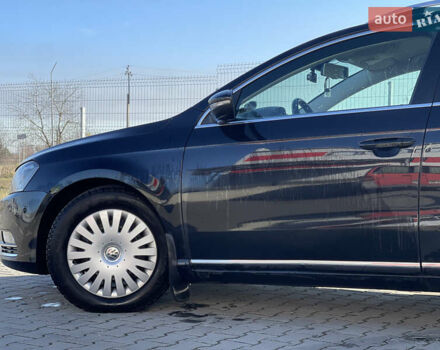 Черный Фольксваген Пассат, объемом двигателя 1.98 л и пробегом 303 тыс. км за 9300 $, фото 10 на Automoto.ua