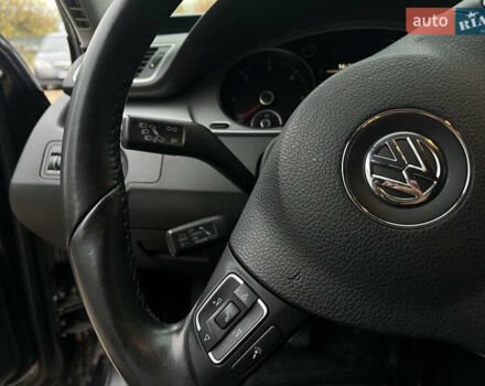 Чорний Фольксваген Пассат, об'ємом двигуна 1.97 л та пробігом 249 тис. км за 8300 $, фото 22 на Automoto.ua