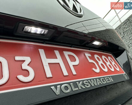 Черный Фольксваген Пассат, объемом двигателя 2 л и пробегом 227 тыс. км за 13500 $, фото 12 на Automoto.ua