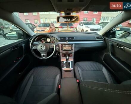 Черный Фольксваген Пассат, объемом двигателя 1.8 л и пробегом 240 тыс. км за 9499 $, фото 8 на Automoto.ua