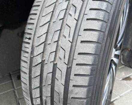 Черный Фольксваген Пассат, объемом двигателя 1.39 л и пробегом 300 тыс. км за 6950 $, фото 10 на Automoto.ua