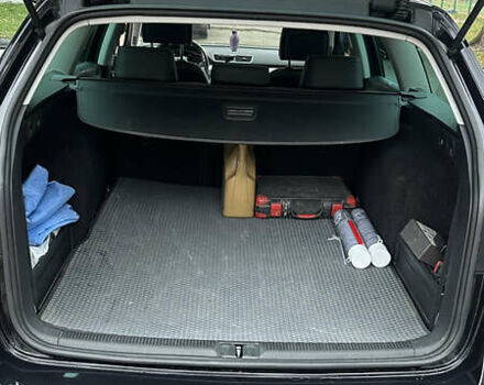 Черный Фольксваген Пассат, объемом двигателя 1.97 л и пробегом 310 тыс. км за 10500 $, фото 9 на Automoto.ua