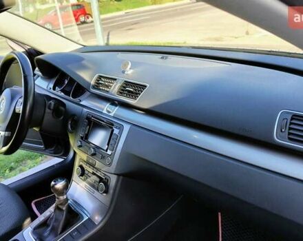 Черный Фольксваген Пассат, объемом двигателя 2 л и пробегом 255 тыс. км за 11200 $, фото 11 на Automoto.ua