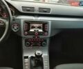 Черный Фольксваген Пассат, объемом двигателя 1.6 л и пробегом 266 тыс. км за 9300 $, фото 4 на Automoto.ua