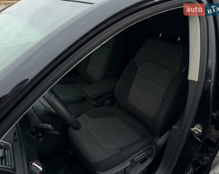 Черный Фольксваген Пассат, объемом двигателя 1.6 л и пробегом 228 тыс. км за 8900 $, фото 16 на Automoto.ua