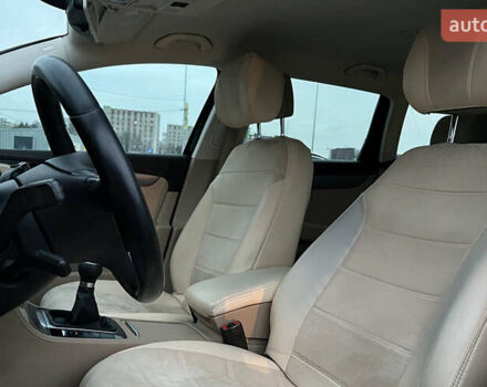 Чорний Фольксваген Пассат, об'ємом двигуна 1.6 л та пробігом 311 тис. км за 8200 $, фото 6 на Automoto.ua