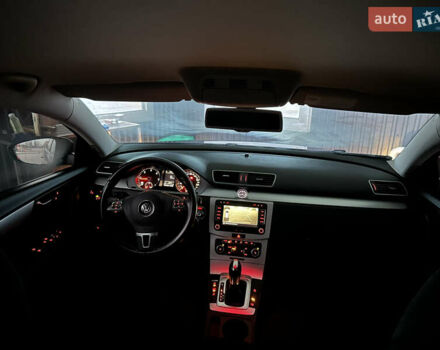 Чорний Фольксваген Пассат, об'ємом двигуна 0 л та пробігом 300 тис. км за 11800 $, фото 11 на Automoto.ua