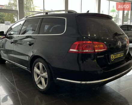 Черный Фольксваген Пассат, объемом двигателя 1.97 л и пробегом 304 тыс. км за 12800 $, фото 4 на Automoto.ua