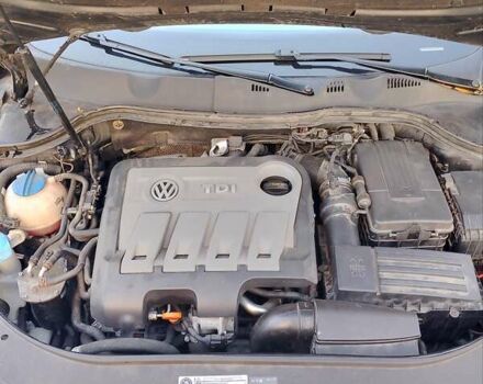 Черный Фольксваген Пассат, объемом двигателя 2 л и пробегом 262 тыс. км за 10700 $, фото 10 на Automoto.ua