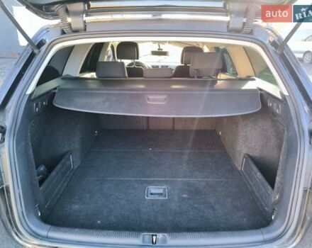 Чорний Фольксваген Пассат, об'ємом двигуна 2 л та пробігом 320 тис. км за 5800 $, фото 2 на Automoto.ua