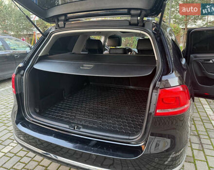 Черный Фольксваген Пассат, объемом двигателя 1.6 л и пробегом 235 тыс. км за 11000 $, фото 25 на Automoto.ua