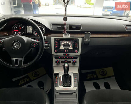 Черный Фольксваген Пассат, объемом двигателя 1.97 л и пробегом 304 тыс. км за 12800 $, фото 22 на Automoto.ua