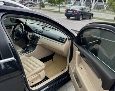 Черный Фольксваген Пассат, объемом двигателя 2 л и пробегом 322 тыс. км за 10900 $, фото 13 на Automoto.ua