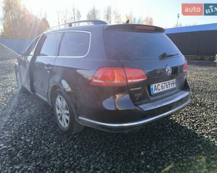 Чорний Фольксваген Пассат, об'ємом двигуна 2 л та пробігом 320 тис. км за 5800 $, фото 1 на Automoto.ua