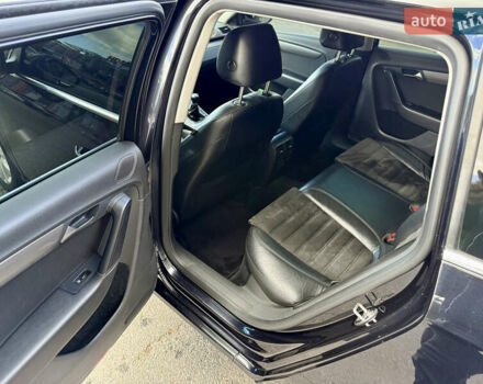 Черный Фольксваген Пассат, объемом двигателя 1.6 л и пробегом 261 тыс. км за 10000 $, фото 10 на Automoto.ua