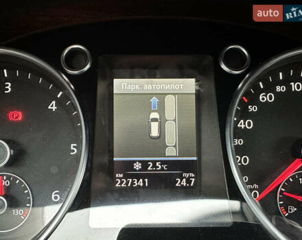 Черный Фольксваген Пассат, объемом двигателя 2 л и пробегом 227 тыс. км за 13500 $, фото 73 на Automoto.ua