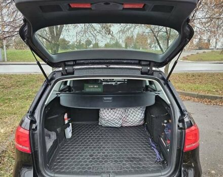 Черный Фольксваген Пассат, объемом двигателя 1.6 л и пробегом 482 тыс. км за 8200 $, фото 12 на Automoto.ua