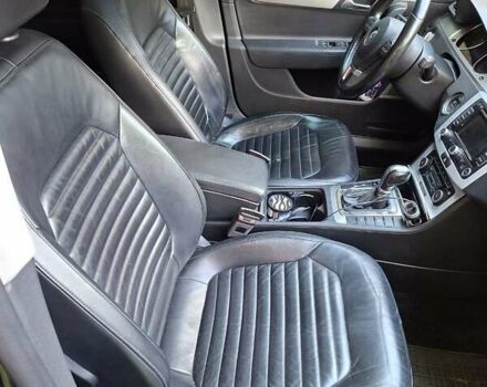 Чорний Фольксваген Пассат, об'ємом двигуна 2 л та пробігом 311 тис. км за 10100 $, фото 5 на Automoto.ua