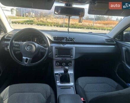 Чорний Фольксваген Пассат, об'ємом двигуна 2 л та пробігом 279 тис. км за 9700 $, фото 22 на Automoto.ua