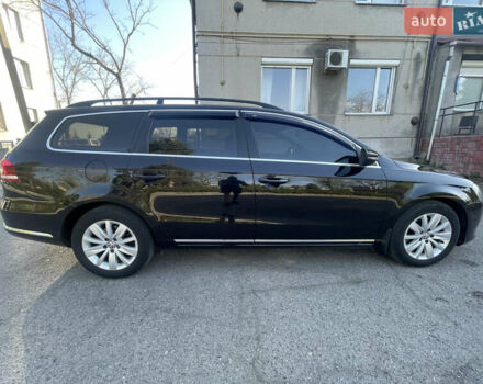 Черный Фольксваген Пассат, объемом двигателя 1.6 л и пробегом 304 тыс. км за 9500 $, фото 4 на Automoto.ua