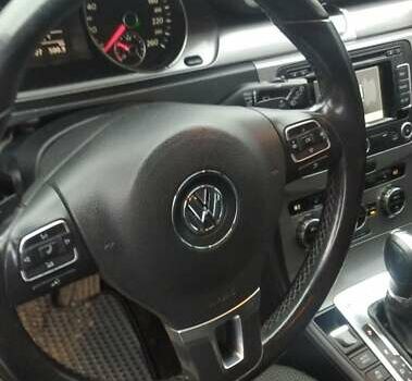 Черный Фольксваген Пассат, объемом двигателя 2 л и пробегом 380 тыс. км за 11200 $, фото 5 на Automoto.ua