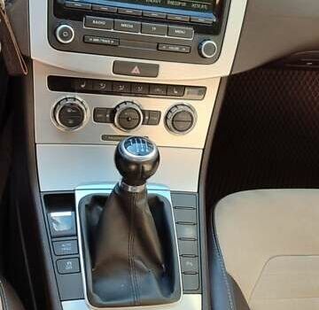 Чорний Фольксваген Пассат, об'ємом двигуна 1.97 л та пробігом 160 тис. км за 10800 $, фото 14 на Automoto.ua