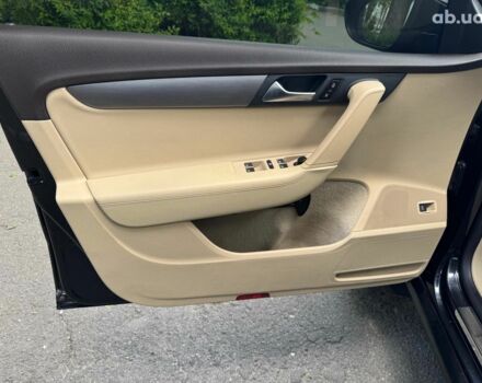 Черный Фольксваген Пассат, объемом двигателя 1.4 л и пробегом 350 тыс. км за 8490 $, фото 10 на Automoto.ua