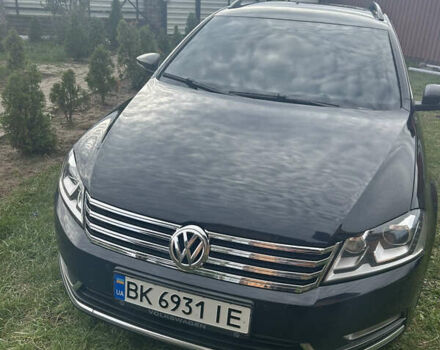 Черный Фольксваген Пассат, объемом двигателя 1.97 л и пробегом 321 тыс. км за 10200 $, фото 15 на Automoto.ua