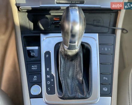 Черный Фольксваген Пассат, объемом двигателя 1.98 л и пробегом 303 тыс. км за 9300 $, фото 32 на Automoto.ua