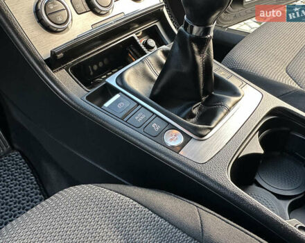 Чорний Фольксваген Пассат, об'ємом двигуна 2 л та пробігом 254 тис. км за 10600 $, фото 26 на Automoto.ua