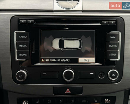 Чорний Фольксваген Пассат, об'ємом двигуна 2 л та пробігом 231 тис. км за 12500 $, фото 59 на Automoto.ua