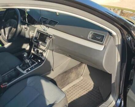 Чорний Фольксваген Пассат, об'ємом двигуна 1.6 л та пробігом 325 тис. км за 9100 $, фото 17 на Automoto.ua