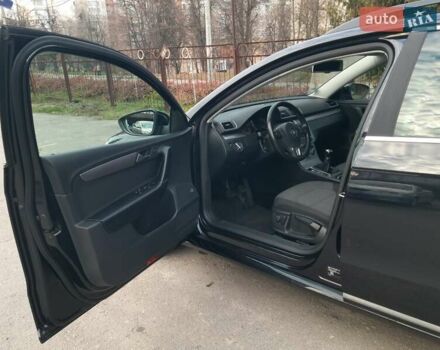 Черный Фольксваген Пассат, объемом двигателя 1.8 л и пробегом 165 тыс. км за 10799 $, фото 24 на Automoto.ua