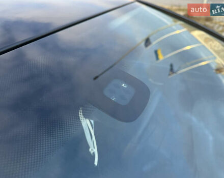 Чорний Фольксваген Пассат, об'ємом двигуна 2 л та пробігом 254 тис. км за 10600 $, фото 15 на Automoto.ua