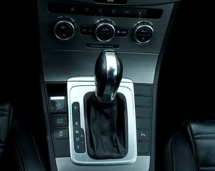 Черный Фольксваген Пассат, объемом двигателя 1.4 л и пробегом 243 тыс. км за 9000 $, фото 16 на Automoto.ua