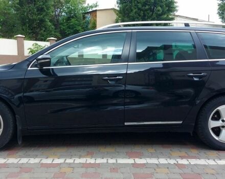 Черный Фольксваген Пассат, объемом двигателя 1.4 л и пробегом 243 тыс. км за 9000 $, фото 4 на Automoto.ua