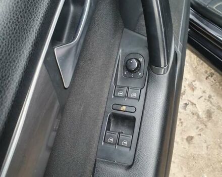 Черный Фольксваген Пассат, объемом двигателя 1.97 л и пробегом 388 тыс. км за 10650 $, фото 10 на Automoto.ua