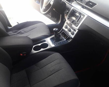 Чорний Фольксваген Пассат, об'ємом двигуна 2 л та пробігом 276 тис. км за 11300 $, фото 17 на Automoto.ua