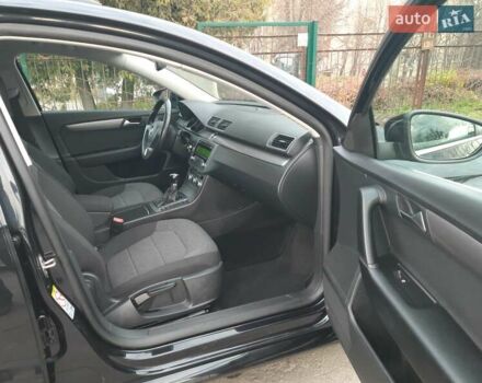 Черный Фольксваген Пассат, объемом двигателя 1.8 л и пробегом 165 тыс. км за 10799 $, фото 57 на Automoto.ua