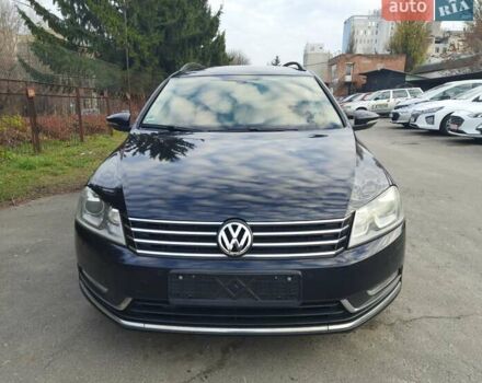 Черный Фольксваген Пассат, объемом двигателя 1.8 л и пробегом 165 тыс. км за 10799 $, фото 1 на Automoto.ua