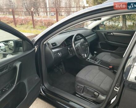 Черный Фольксваген Пассат, объемом двигателя 1.8 л и пробегом 165 тыс. км за 10799 $, фото 29 на Automoto.ua