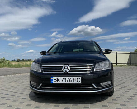 Чорний Фольксваген Пассат, об'ємом двигуна 2 л та пробігом 287 тис. км за 12500 $, фото 1 на Automoto.ua