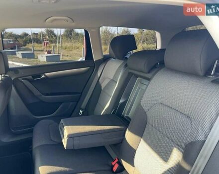 Черный Фольксваген Пассат, объемом двигателя 0 л и пробегом 197 тыс. км за 10700 $, фото 24 на Automoto.ua